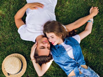 How to Seduce a Capricorn Man – Buckle up & Dare to Try