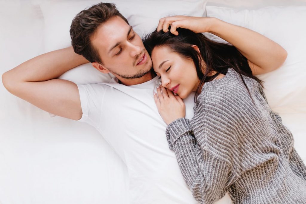 How To Attract A Capricorn Man In May 2021